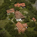 Altes Gehoeft Am Lormanberg Apartment *