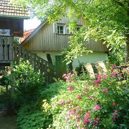 Lägenhet Altes Gehoeft Am Lormanberg