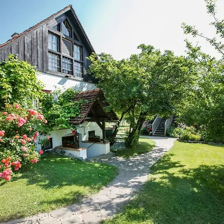 Altes Gehoeft Am Lormanberg *