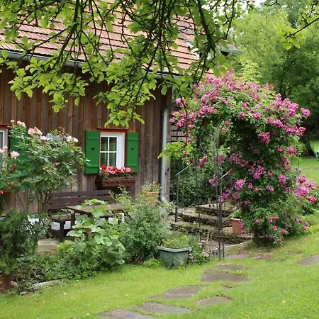 Apartment Altes Gehoeft Am Lormanberg