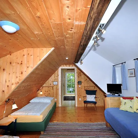 Altes Gehoeft Am Lormanberg Apartamento *