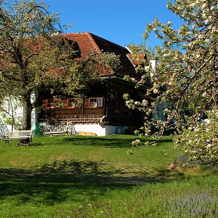 Altes Gehoeft Am Lormanberg