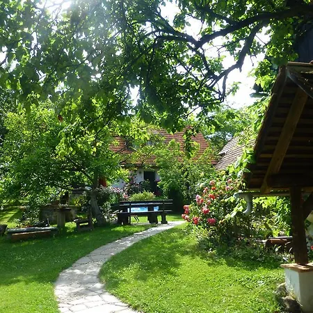 Altes Gehoeft Am Lormanberg Kirchberg an der Raab