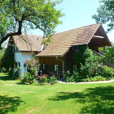 Διαμέρισμα Altes Gehoeft Am Lormanberg Kirchberg an der Raab